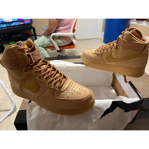 (2017) AIR FORCE 1 HIGH '07 LV8 WB 'FLAX' - Picture 2 of 16